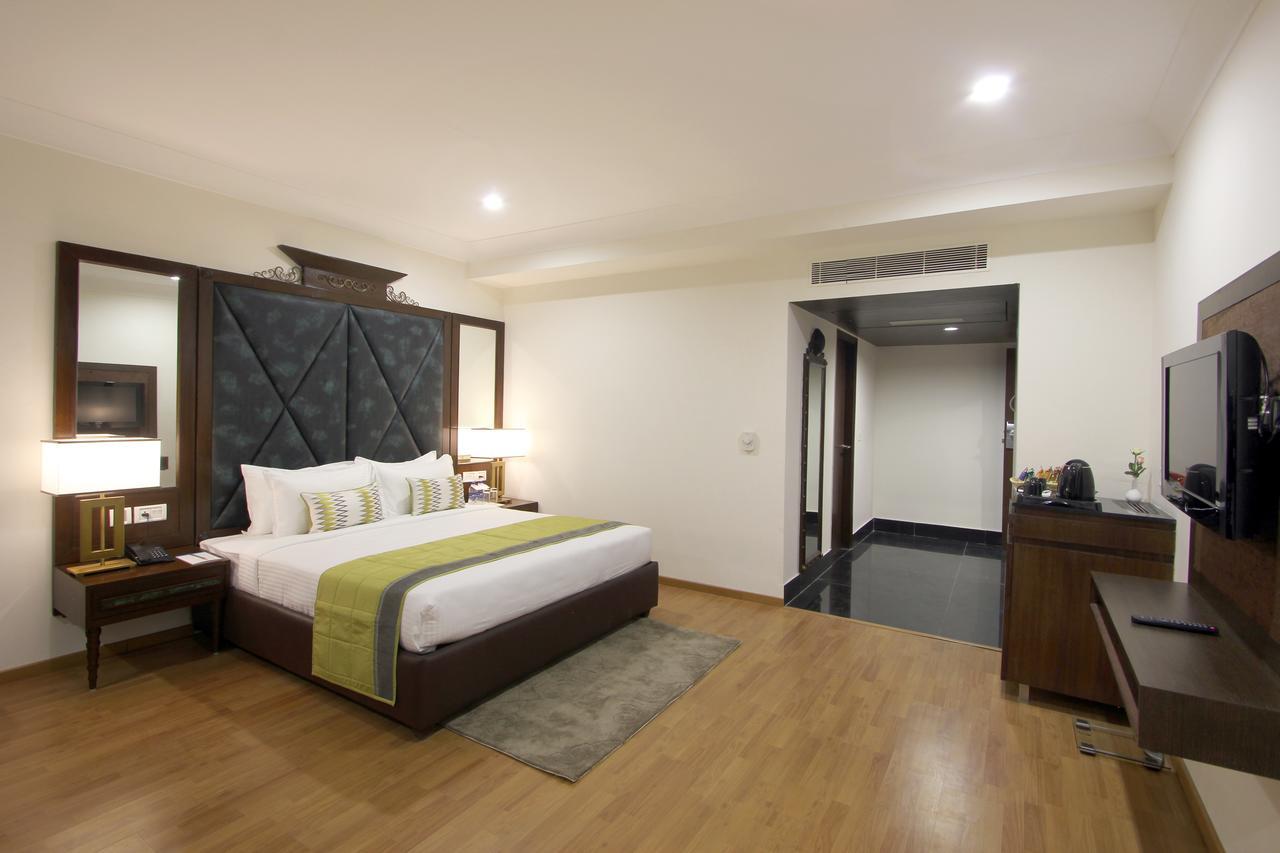 Hotel Comfotel Hyderabad Ngoại thất bức ảnh