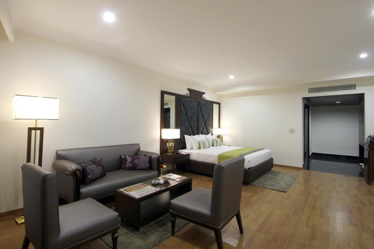 Hotel Comfotel Hyderabad Ngoại thất bức ảnh
