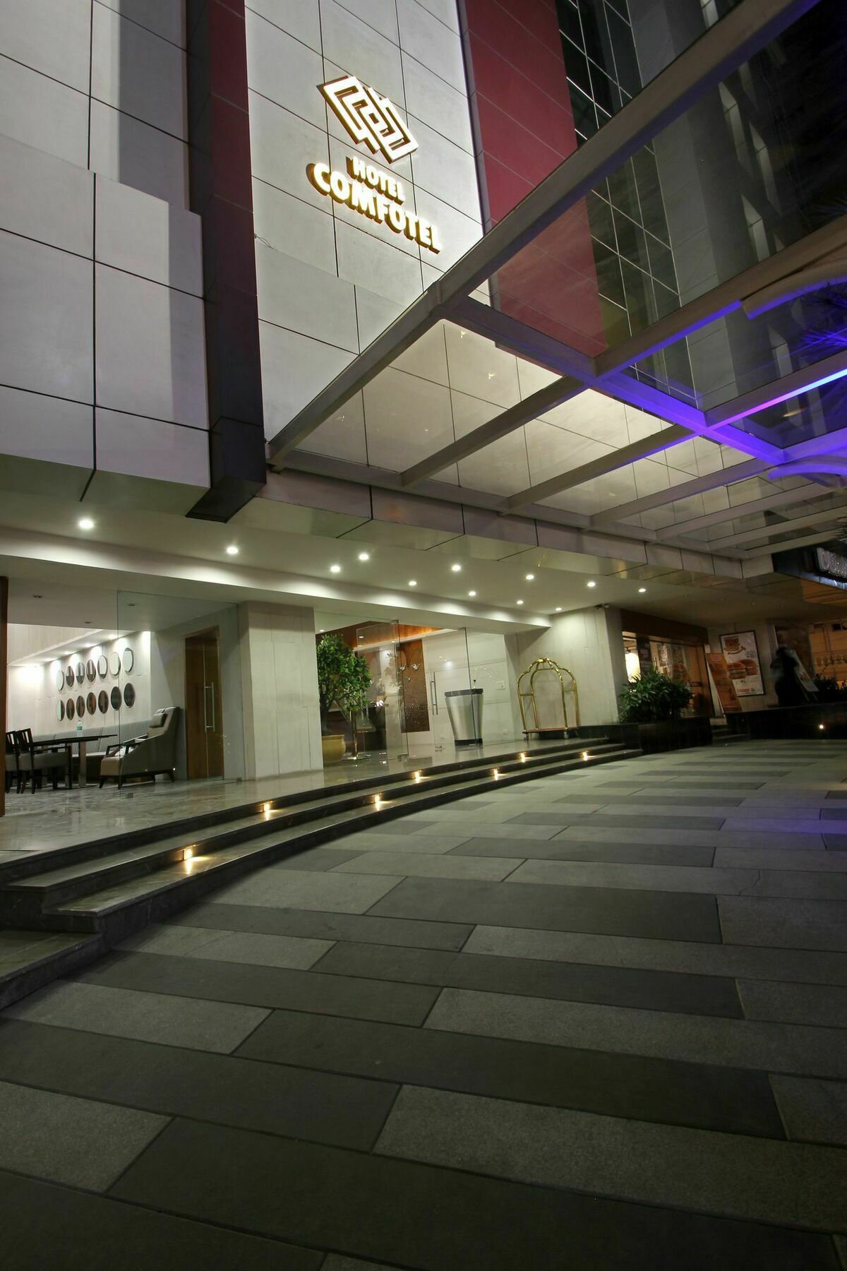 Hotel Comfotel Hyderabad Ngoại thất bức ảnh
