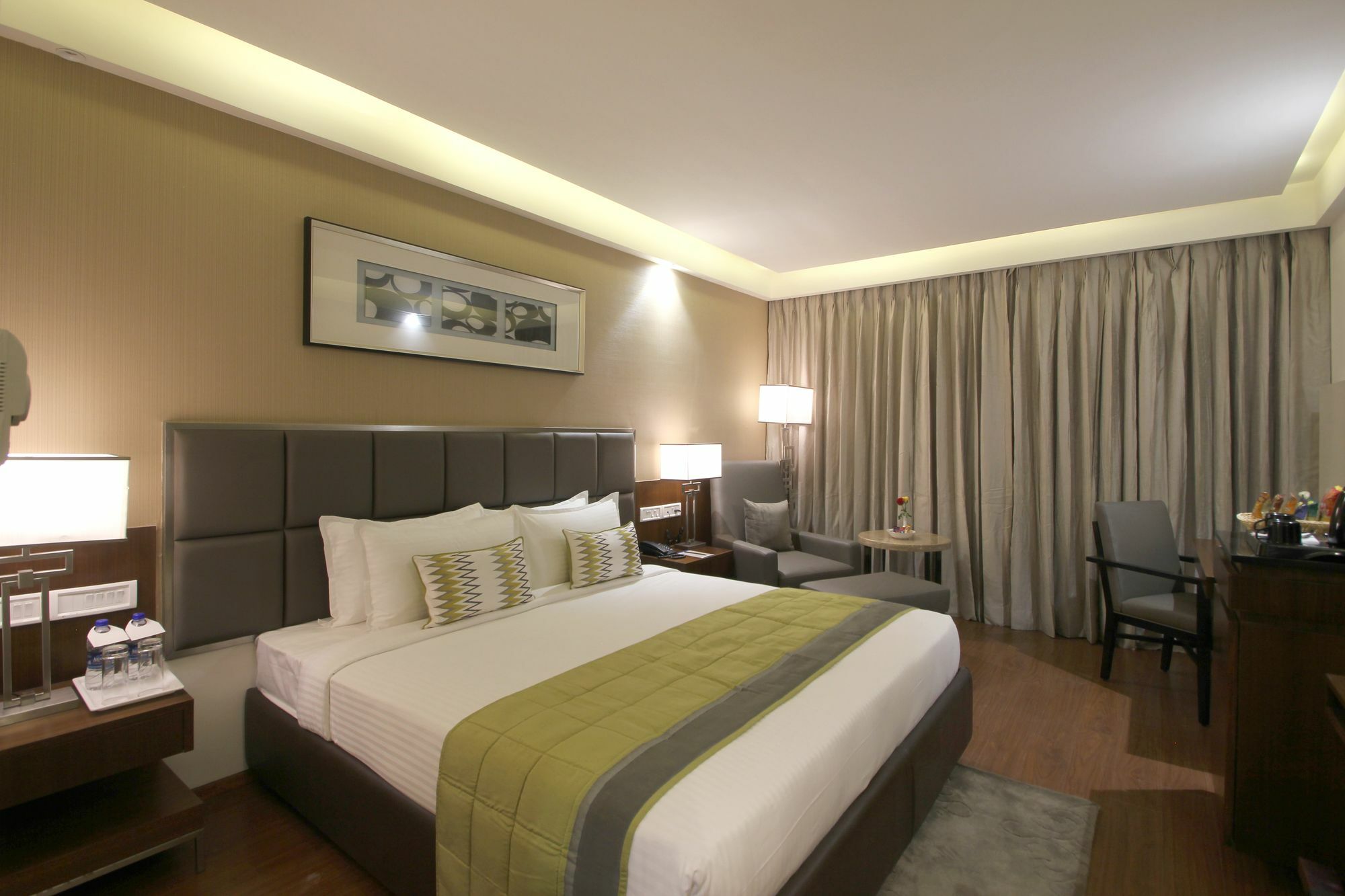Hotel Comfotel Hyderabad Ngoại thất bức ảnh